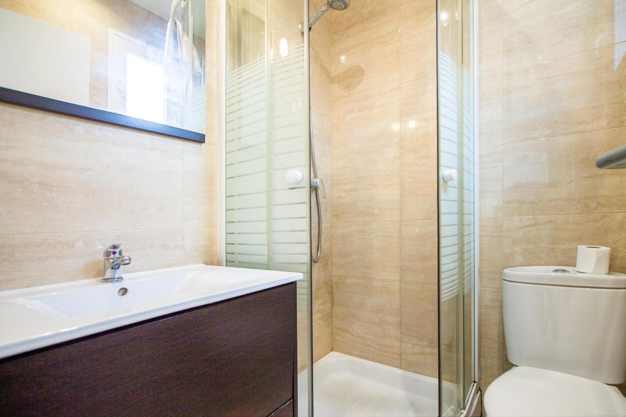 Apartamentos Tetuan Sandino Мадрид Экстерьер фото