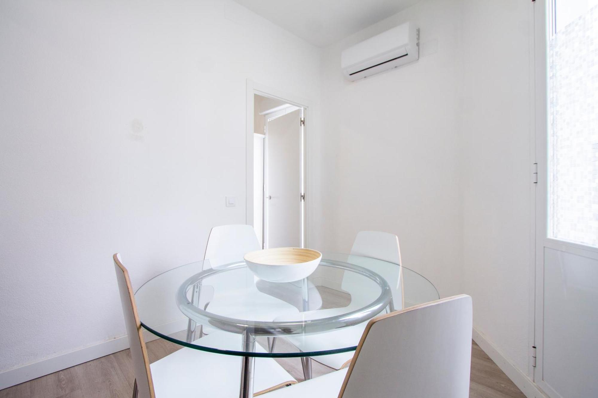 Apartamentos Tetuan Sandino Мадрид Экстерьер фото