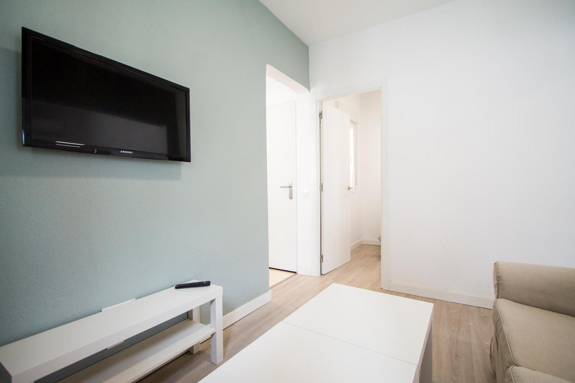Apartamentos Tetuan Sandino Мадрид Экстерьер фото